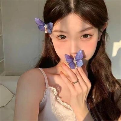 女人是英雄